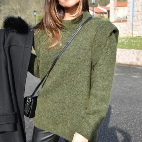 Zara Statement Shoulder Alpaca Wool Blend Oversized Sweater Size S - Picture 2 of 8